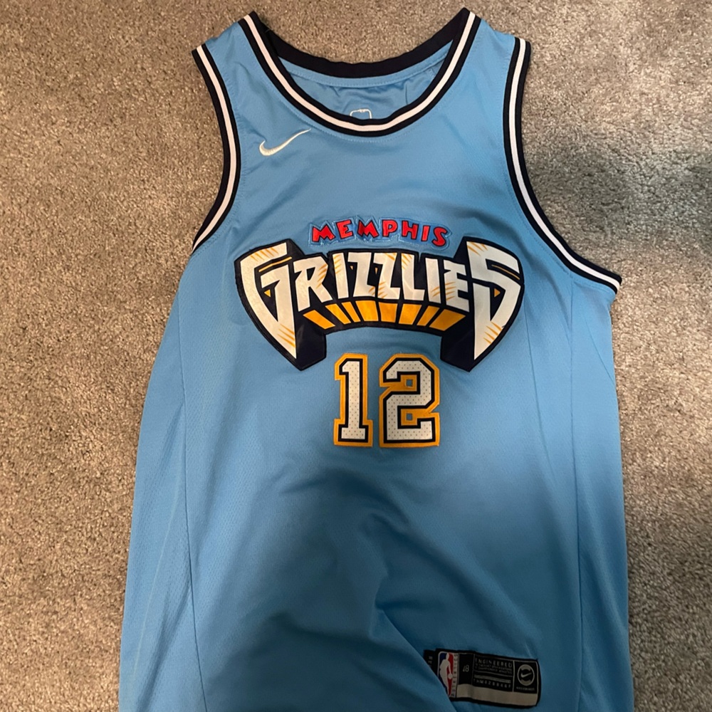 Ja Morant jersey